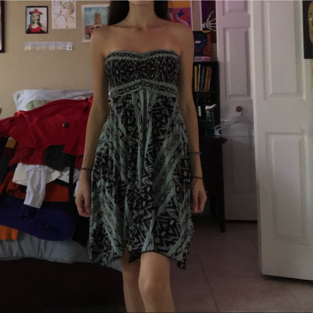 Strapless, flowy dress